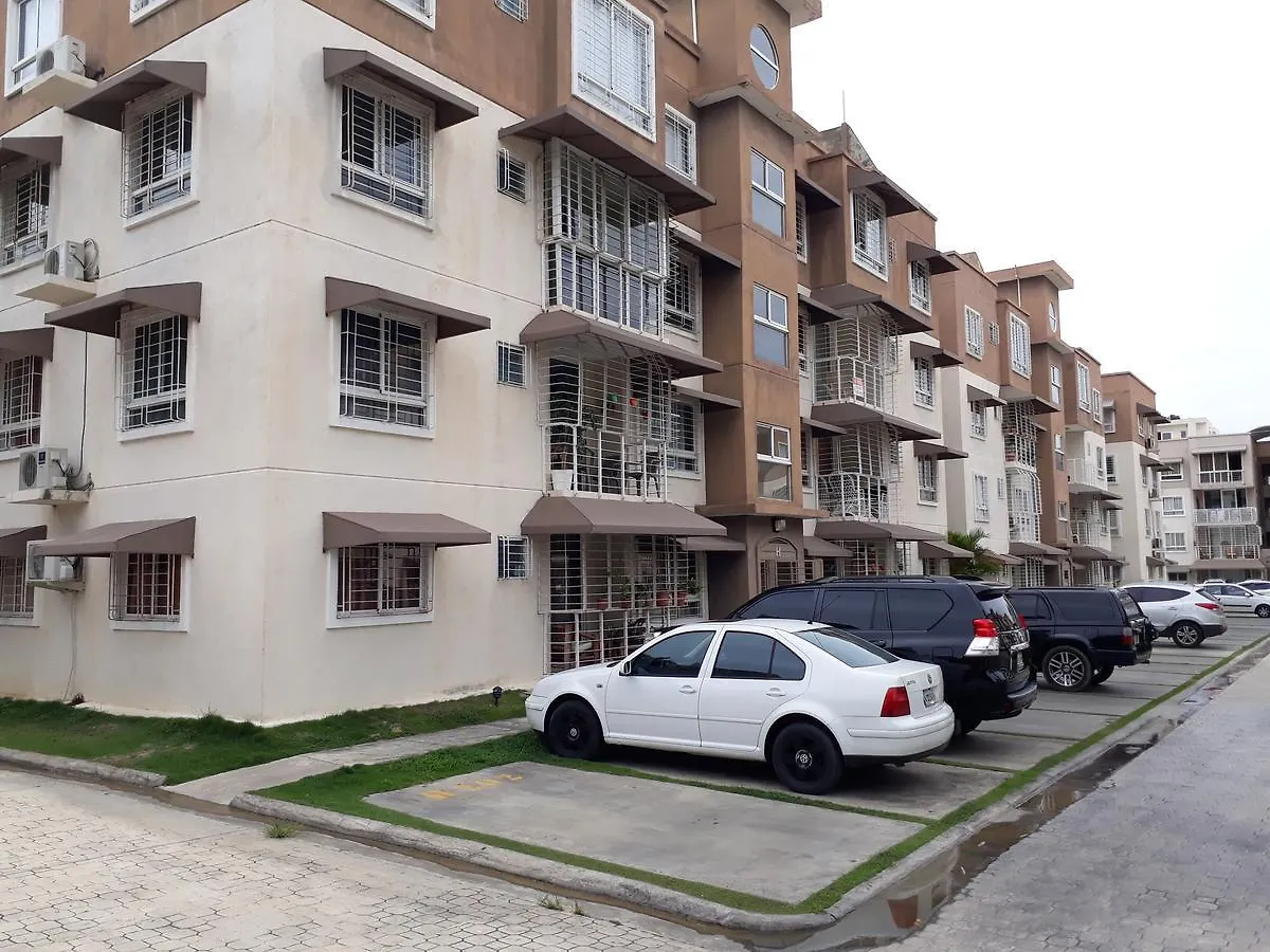 Apartmán Parque Verde 3 Brs Ac 2 Baths Near Us Embassy Santo Domingo 0*,  Dominikánská republika